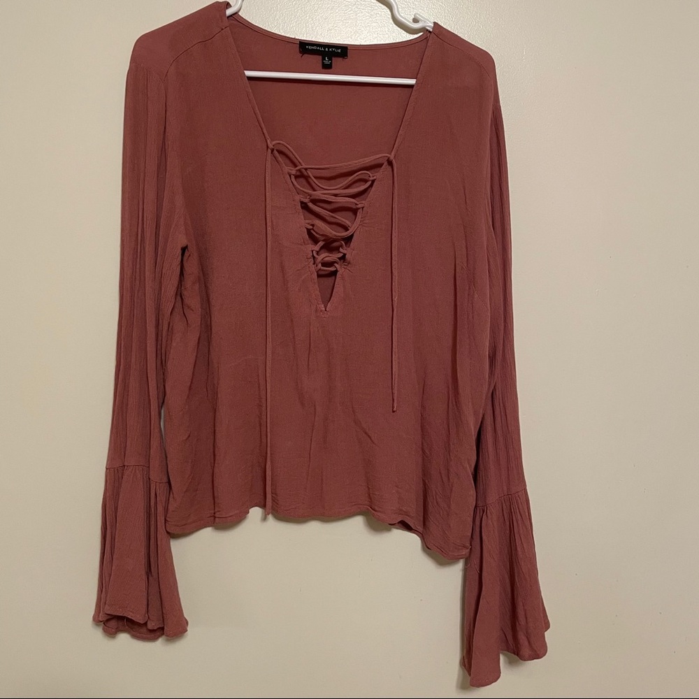 Kendall & Kylie Top - Picture 1 of 2
